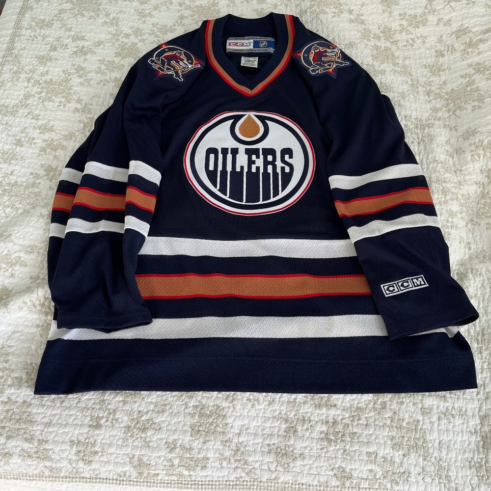 Edmonton Oilers Jersey - NWOT